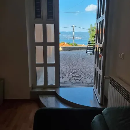 Apartment Moro 2 *