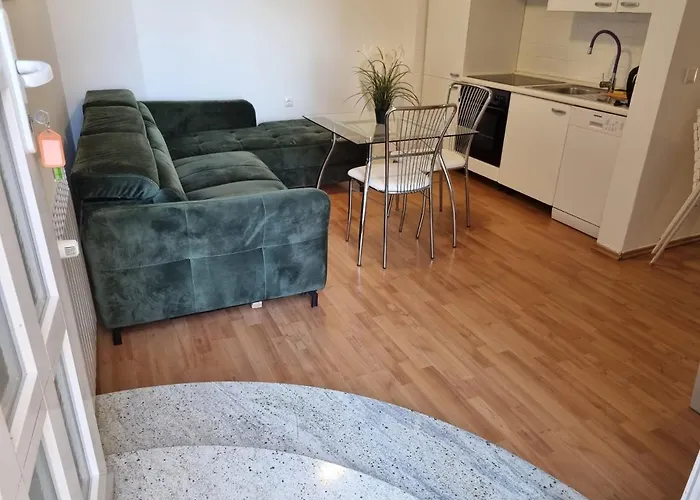 Moro 2 * Vrbnik (Primorje-Gorski Kotar)